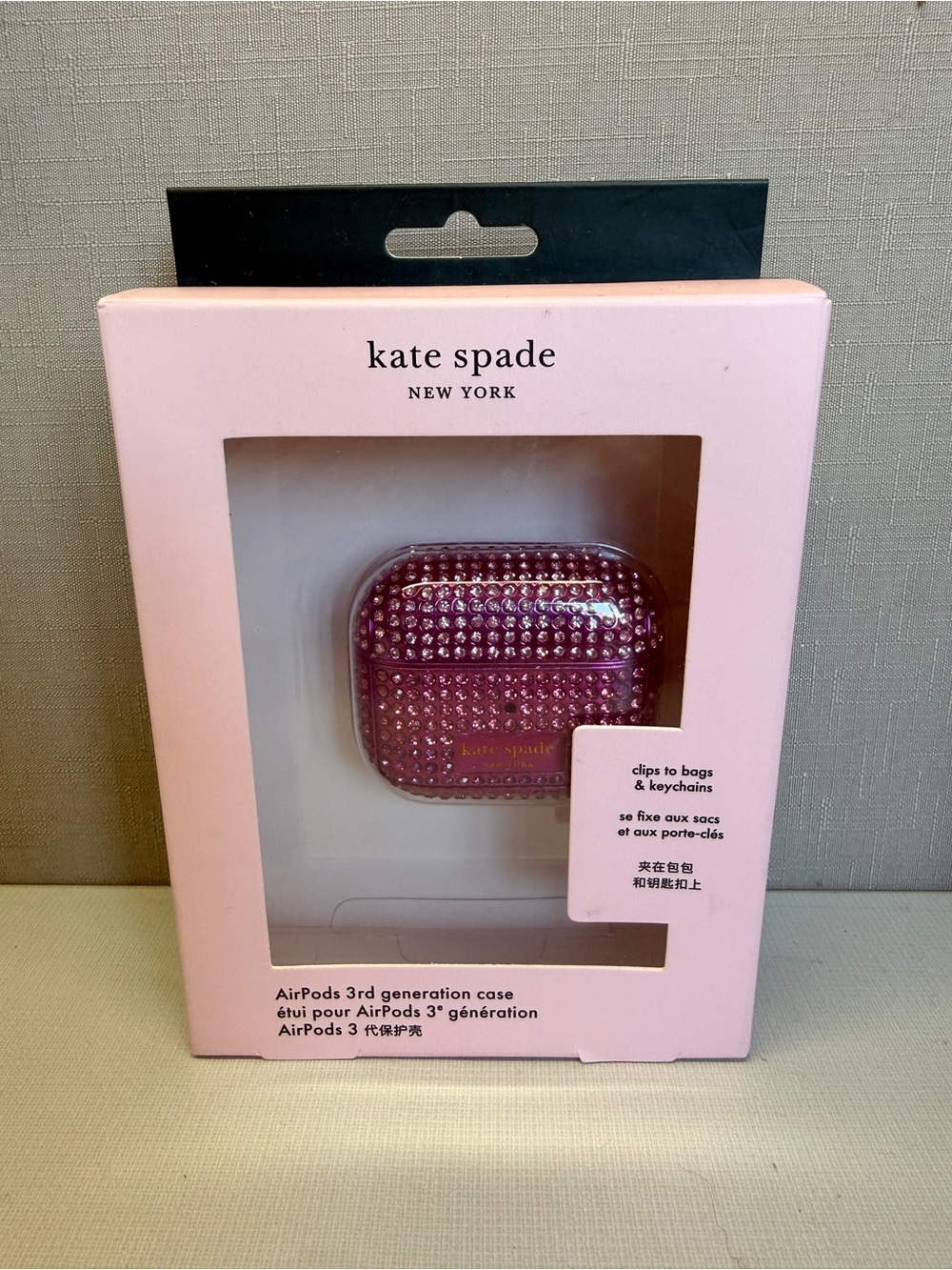 kate spade black and gold AirPods Accessory Packaging